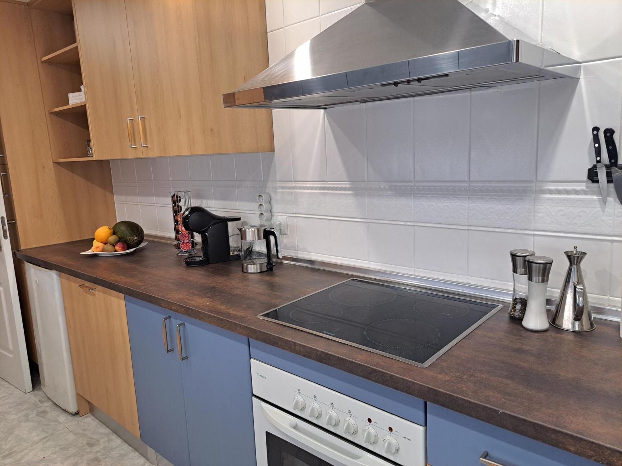 Golden Elviria Apartment *